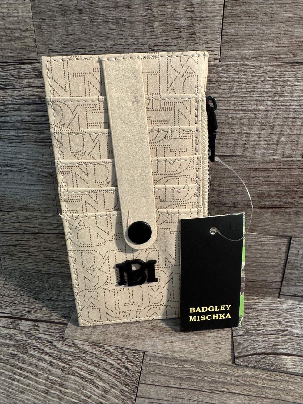 Badgley Mischka Beige Monogram Card Holder with Tab - NWT